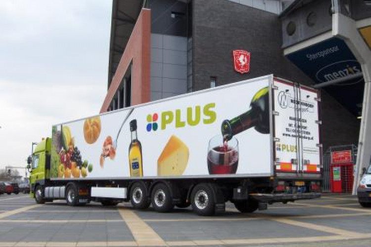 Plus schakelt om naar trager groeiende kip Beter Leven keurmerk